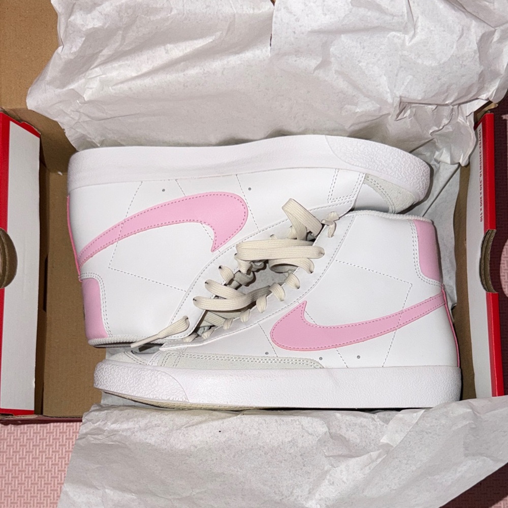 Nike Blazers Mid 77 (Pink; Youth Size 6.5)
